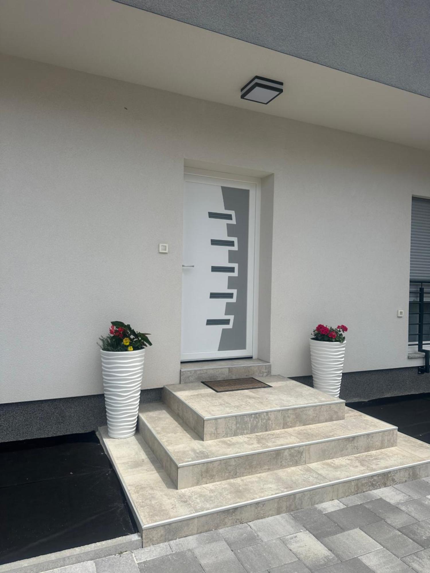 Holiday Apartments Ivano & Leo - Private Parking Zadar Exterior foto